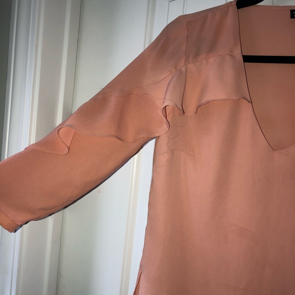 Pink blouse! - Picture 4 of 4